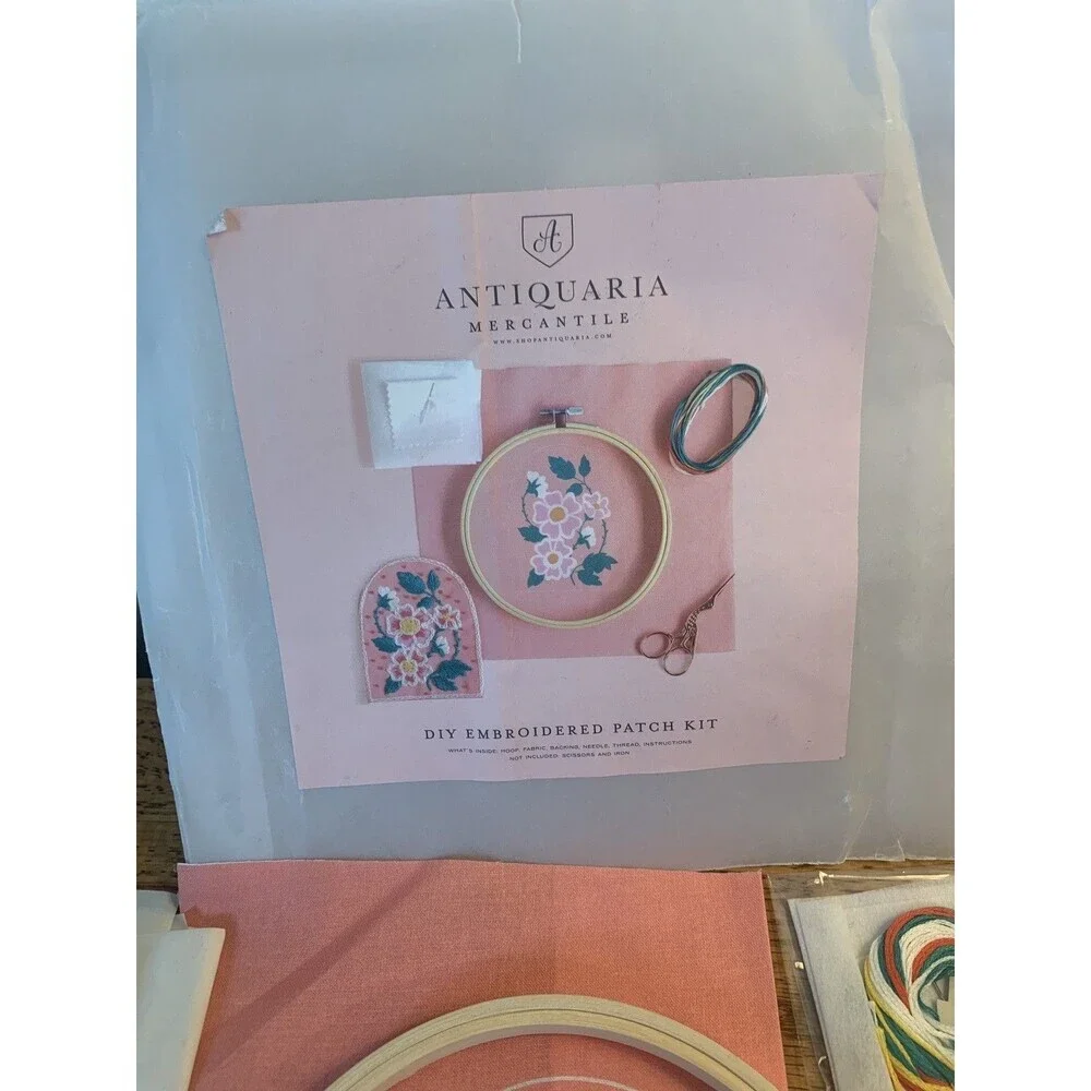 Antiquaria DIY Embroidery Kit: Roses Embroidery Patch Kit Craft Pink Floral New